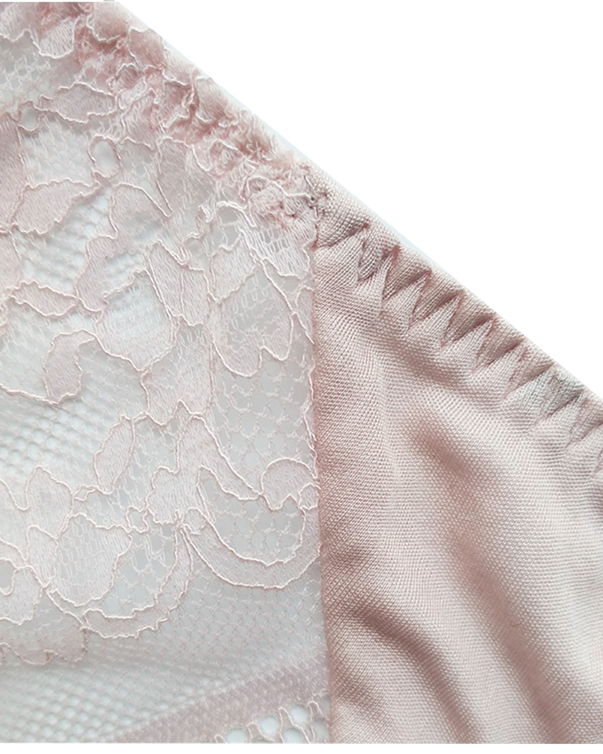 FEELITS SPA74 Low-Rise Silk Lace T-Back Thong – 100% Mulberry Silk, No-Show & Breathable - FEELITS