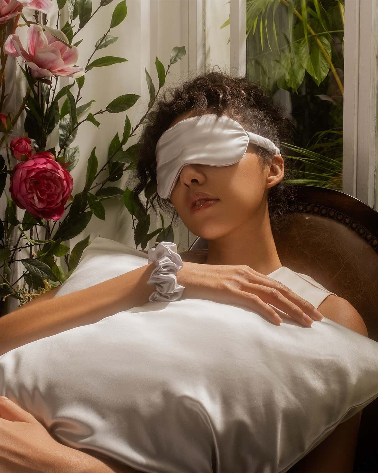 FEELITS SD01 22-Momme Royal Mulberry Silk Pillowcase – Silver Grey, Envelope Closure & Beauty Sleep Comfort - FEELITS